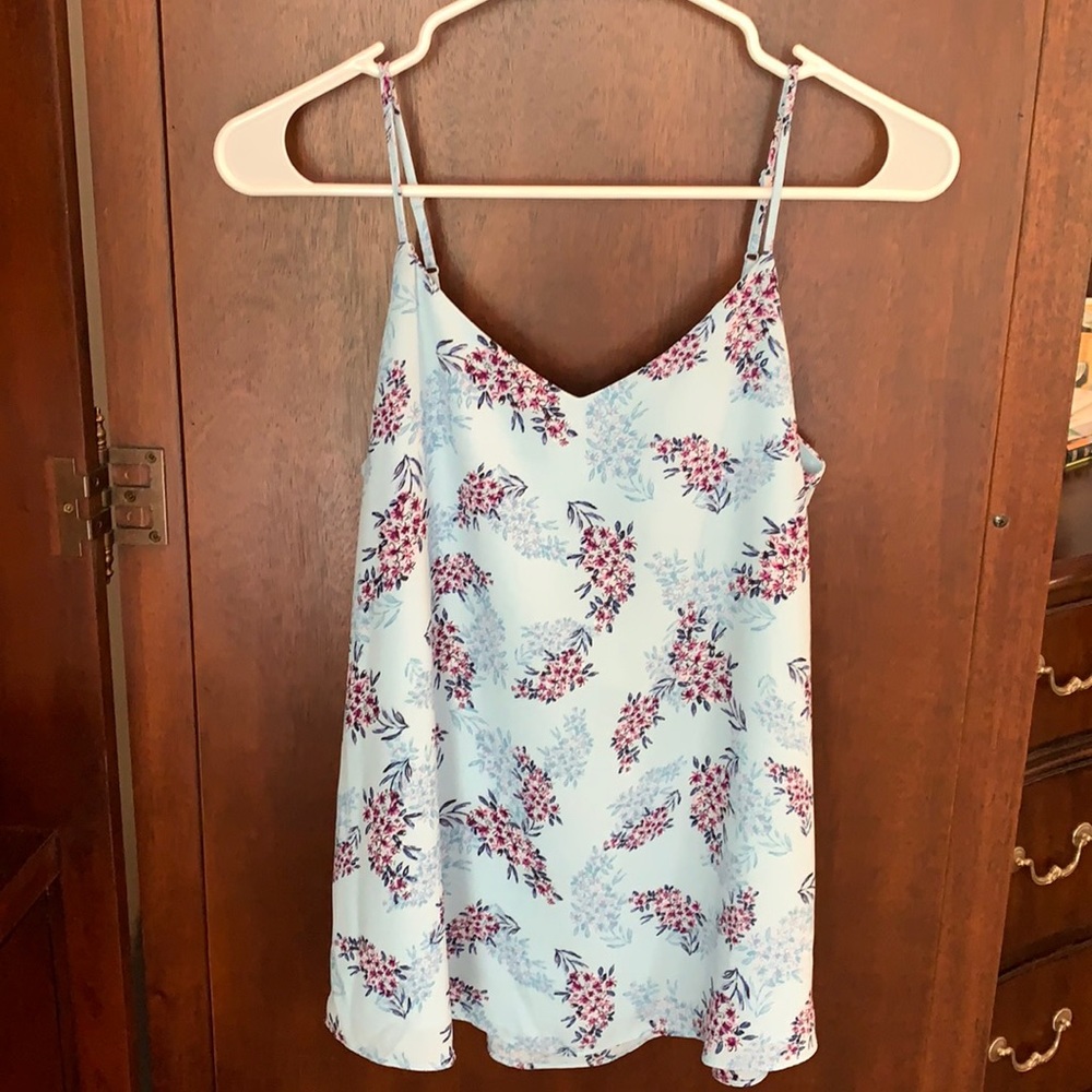 NWT Hippie Rose Top
